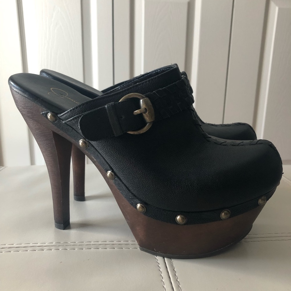 Jessica Simpson Winsy Clog size 7